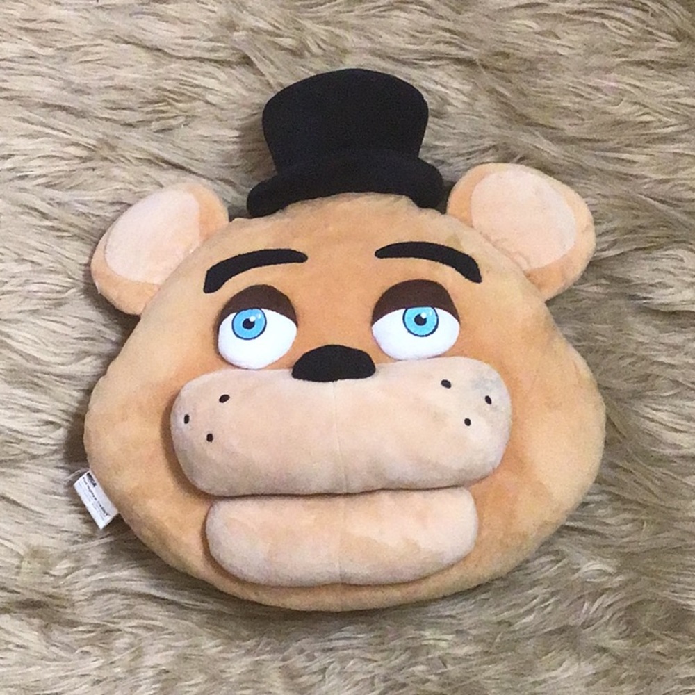 🐻🎍Five Nights At Freddy’s pillow 🛼🎤